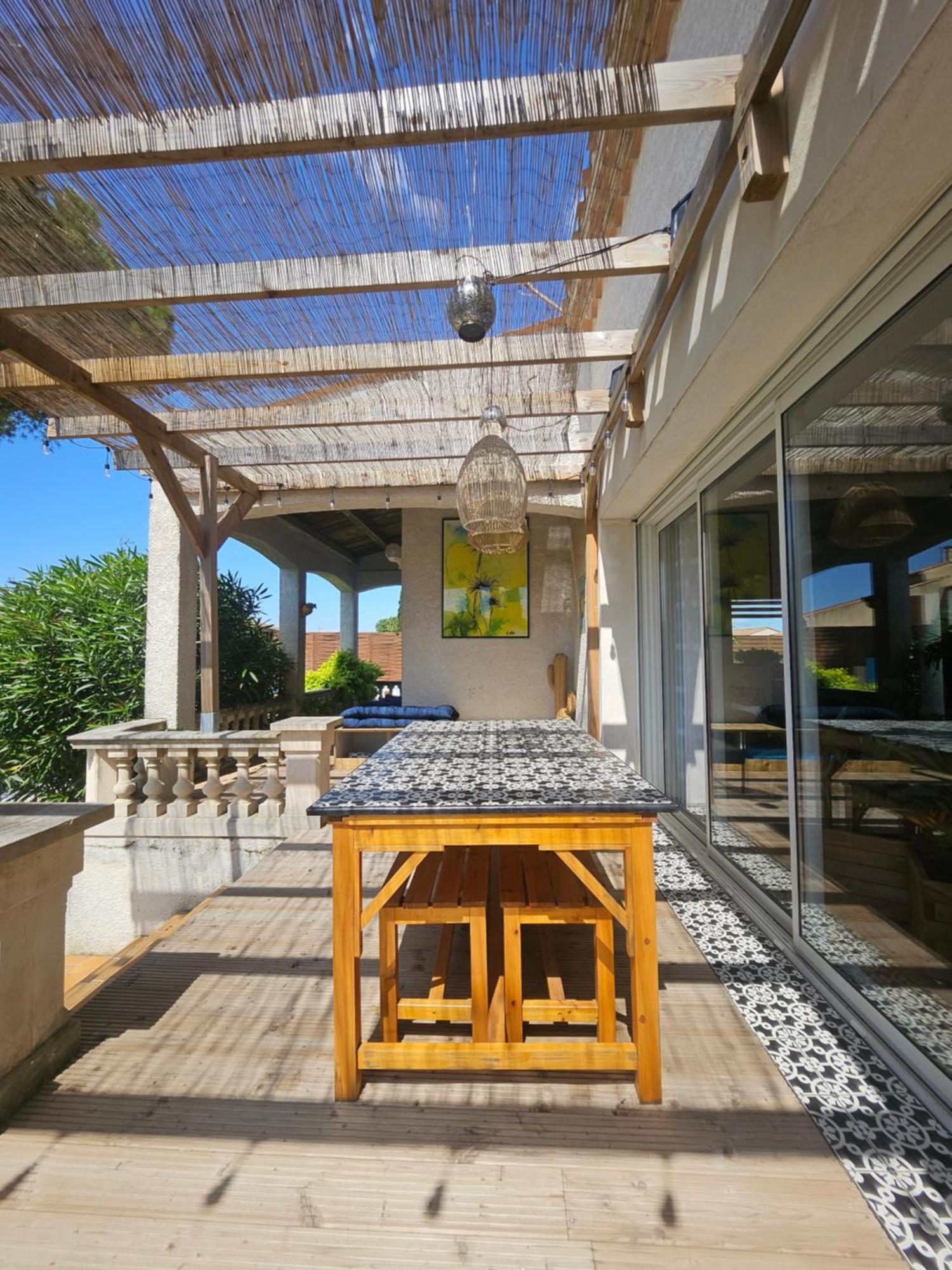 Belle Villa Lespignan Экстерьер фото
